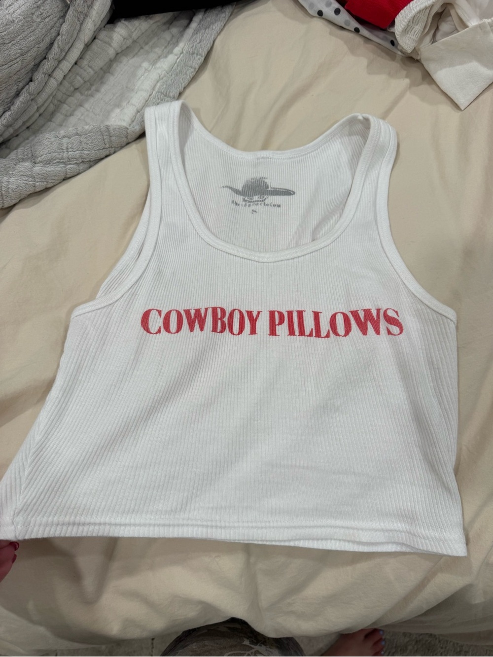 Cowboy Pillows White Ribbed Crop Tank Top Small